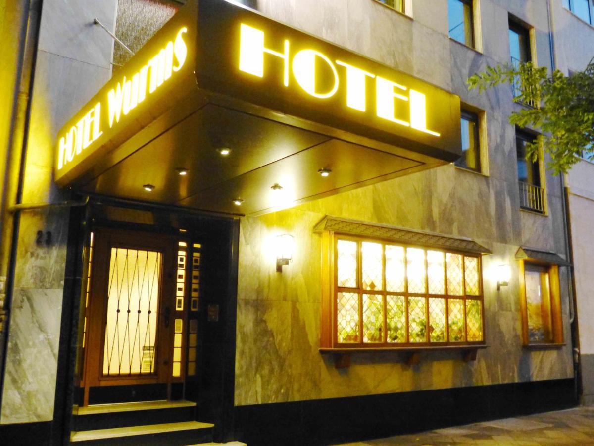 Hotel Wurms Дюселдорф Екстериор снимка