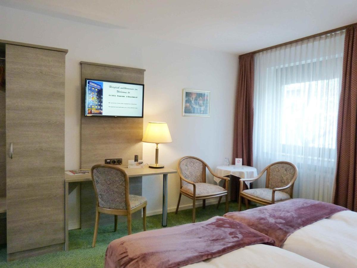 Hotel Wurms Дюселдорф Екстериор снимка